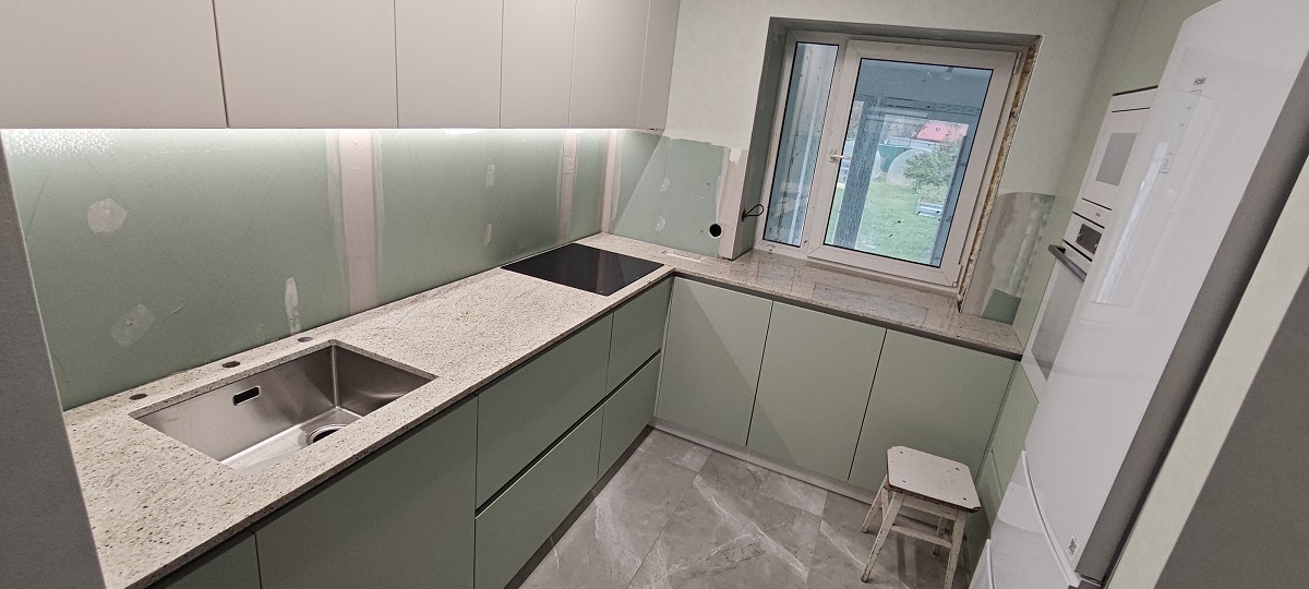 Столешница из гранита Кашемир Вайт Столешница из гранита Кашемир Вайт